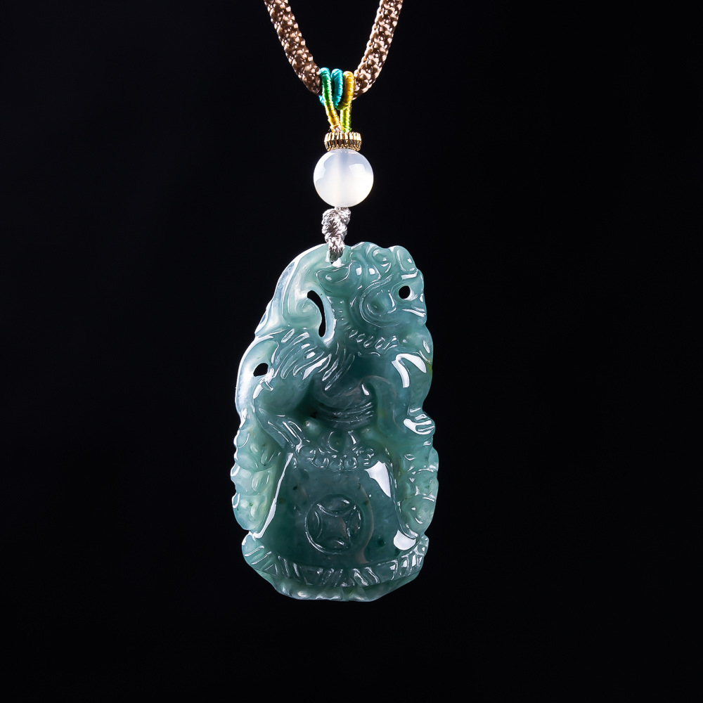 Burmese Jadeite Pixiu Pendant  - огляд і ціна Women'S Vintage Accessories