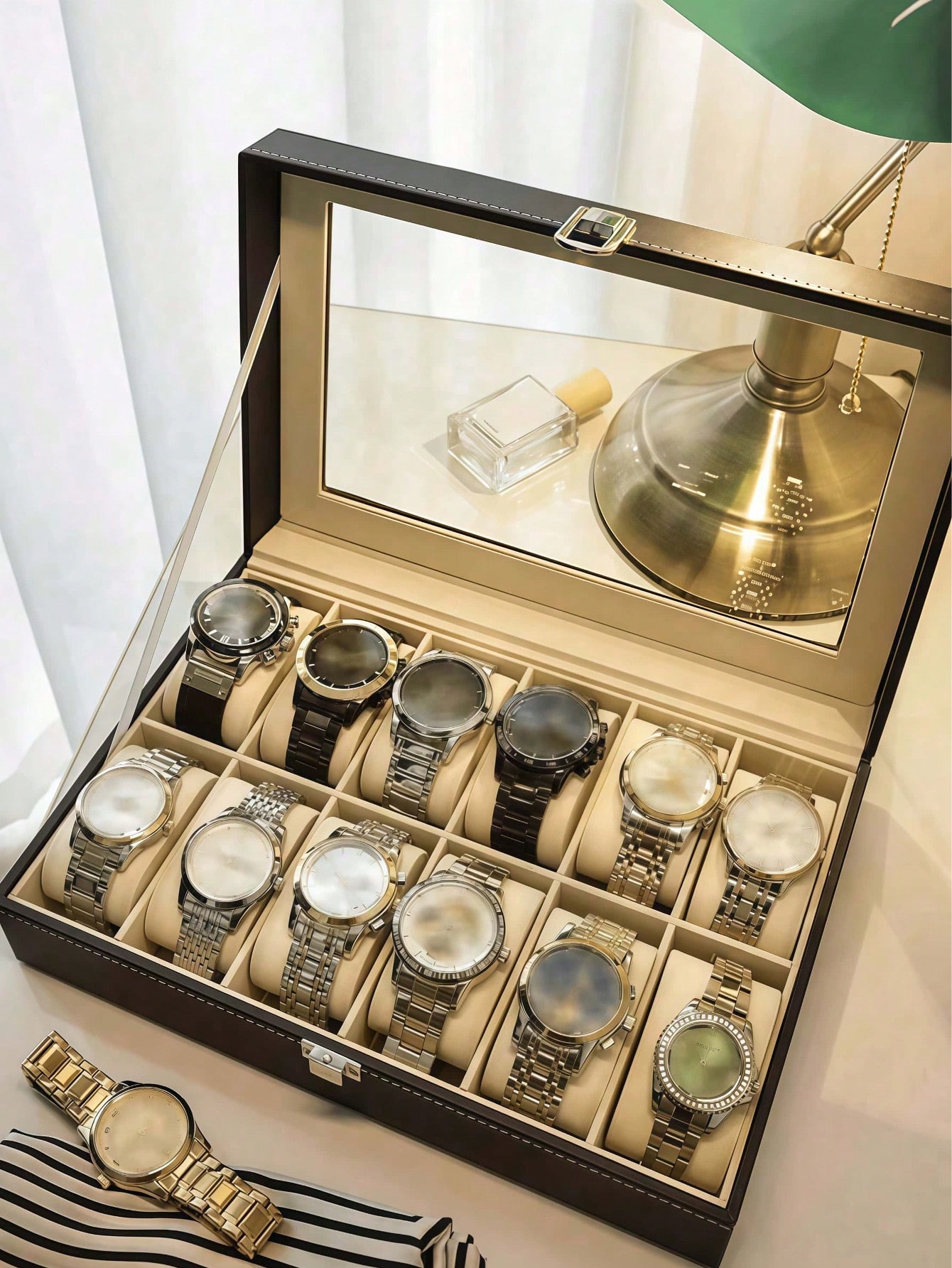 Leather Watch Box with Lock, L - огляд і ціна Women Accessories Box
